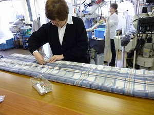 cleaning  クリーニング403　カーテン丈つめのリフォームを承っています。 %tag