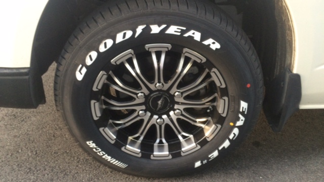 ハイエースといったらGOODYEAR NASCAR（ナスカー）タイヤ ...